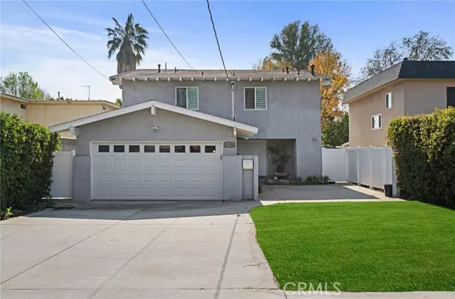 Valley Glen, CA 91401,13724 Erwin ST