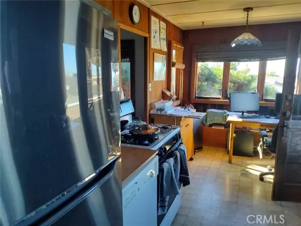 Laguna Beach, CA 92651,656 Thalia ST