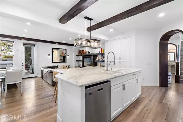 Huntington Beach, CA 92648,18812 Desmond LN
