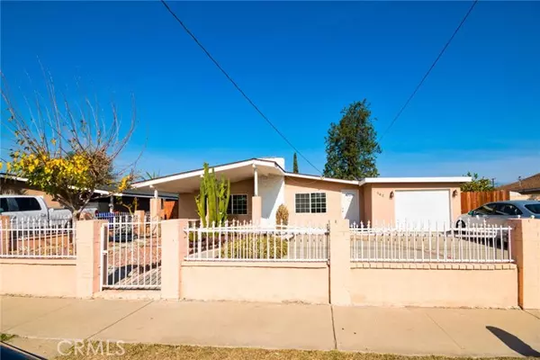 542 E McKinley ST, Rialto, CA 92376