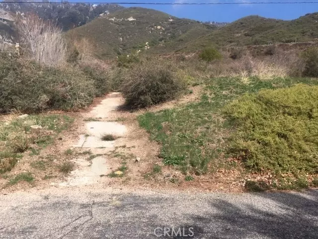 23680 Hillview RD, San Bernardino, CA 92404