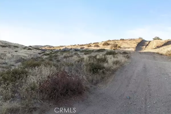 Phelan, CA 92371,8023 Eaby RD