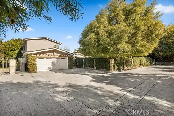 Redlands, CA 92373,30882 Alta Mira DR