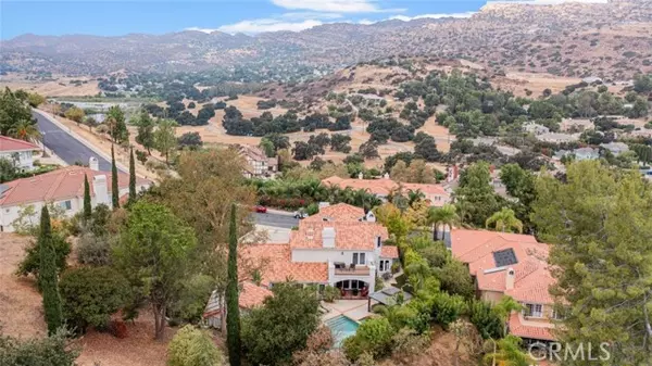 Chatsworth, CA 91311,22544 N Summit Ridge CIR