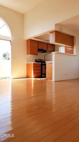 2305 Glendale BLD 204, Los Angeles, CA 90039