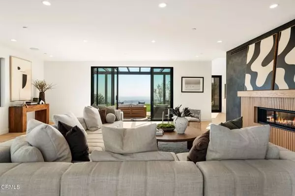 Ventura, CA 93003,708 Skyview TER