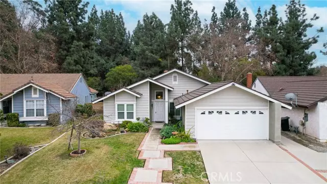 34 Quail Creek LN, Pomona, CA 91766