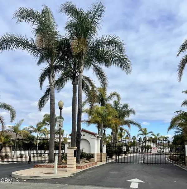 2129 Bermuda Dunes PL, Oxnard, CA 93036