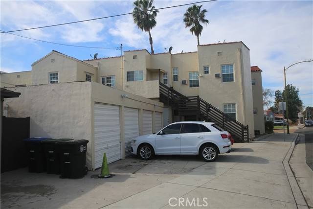 Glendale, CA 91206,630 Naranja DR