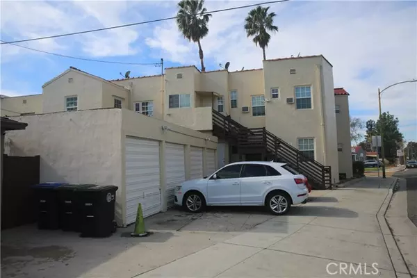 Glendale, CA 91206,630 Naranja DR