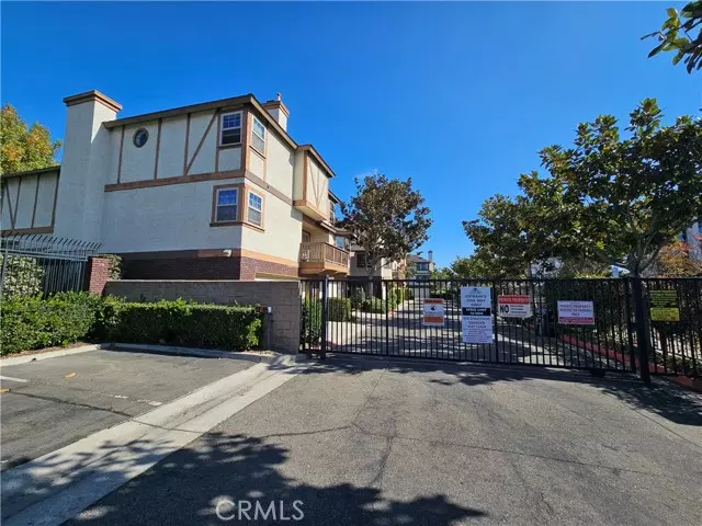 11073 Linda LN D, Garden Grove, CA 92840