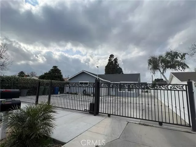 Sylmar, CA 91342,15057 Paddock ST