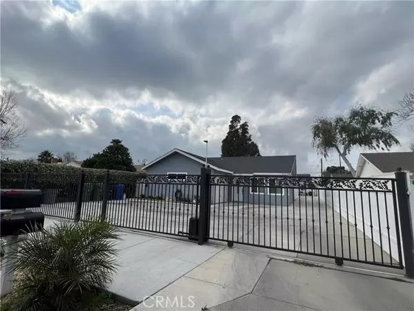 15057 Paddock ST, Sylmar, CA 91342