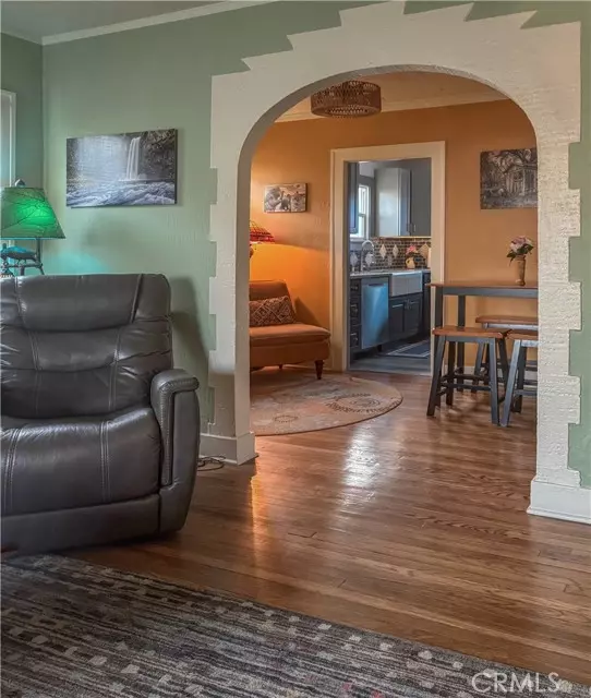Long Beach, CA 90804,1425 Russell DR