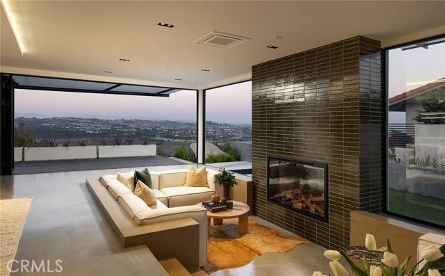 Dana Point, CA 92629,23241 Tasmania CIR