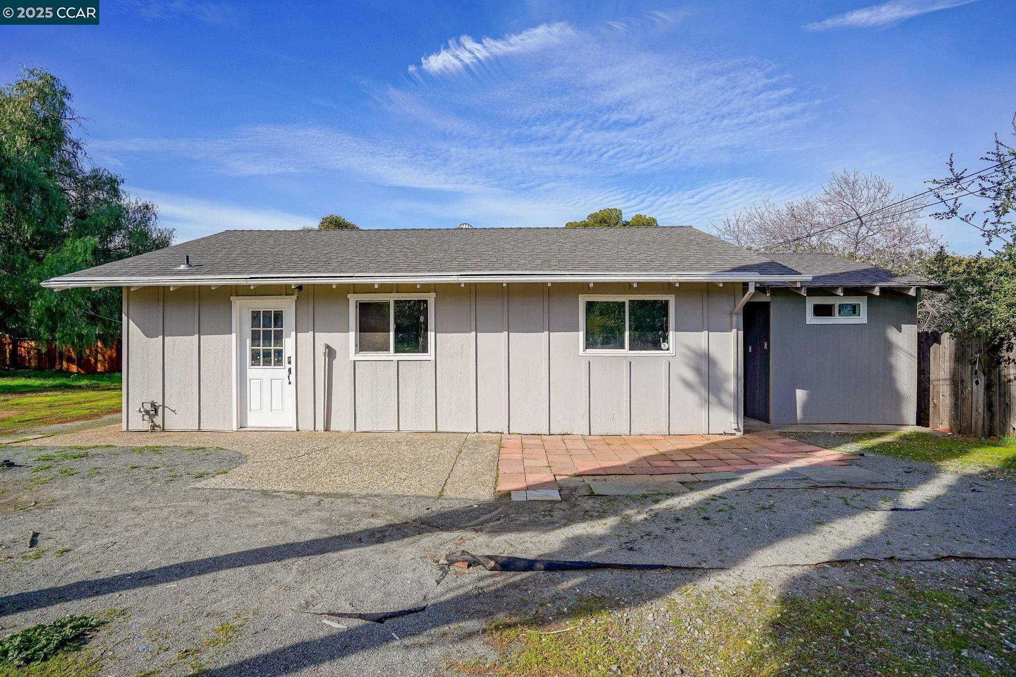 5651 Pine Hollow Rd, Clayton, CA 94517