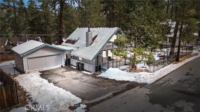 1386 Helen ST, Wrightwood, CA 92397