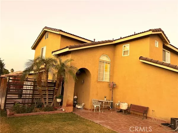 1237 R Tamayo ST, Calexico, CA 92231