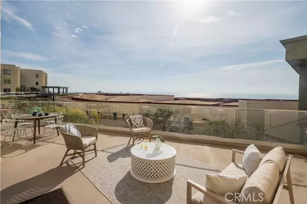 Rancho Palos Verdes, CA 90275,3200 La Rotonda DR 405