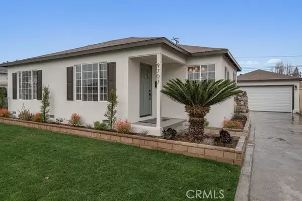 Pico Rivera, CA 90660,9707 Nan ST