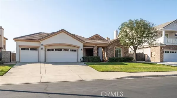 7672 Newman CT, Highland, CA 92346