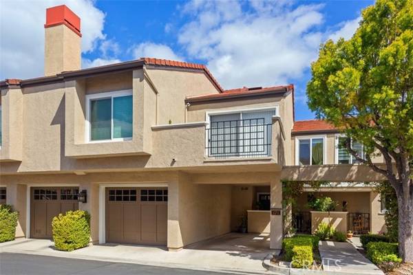 171 Stanford CT 93, Irvine, CA 92612