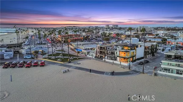 Newport Beach, CA 92663,2000 W Oceanfront