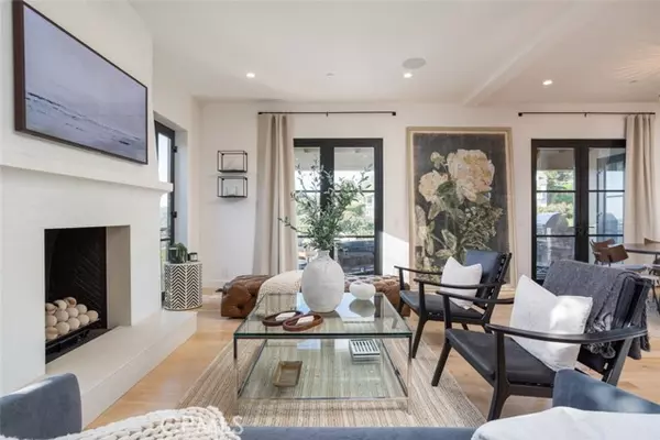 Laguna Beach, CA 92651,703 Gainsborough PL