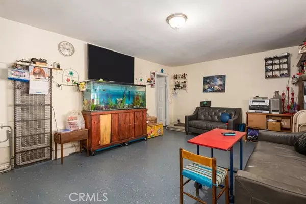 Adelanto, CA 92301,12077 Sand AVE