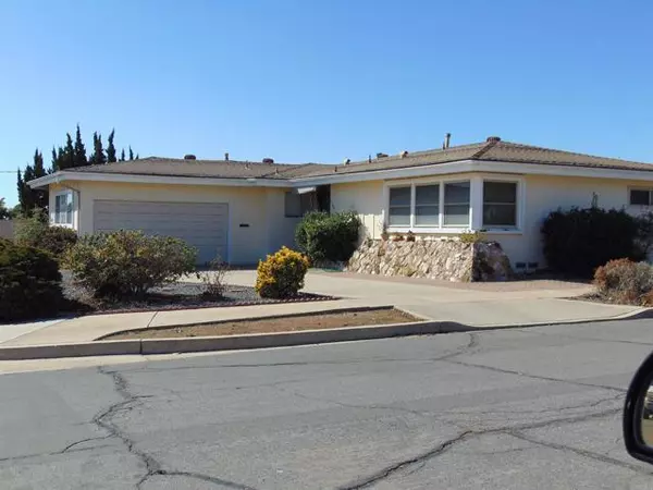 La Mesa, CA 91942,6340 Henderson DR
