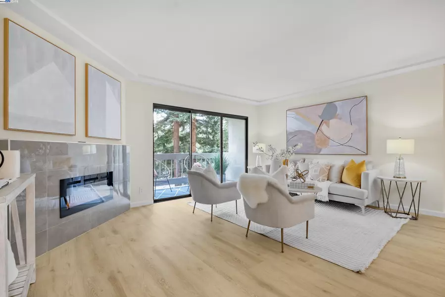 496 W Charleston Rd 202, Palo Alto, CA 94306