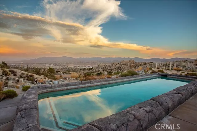 6185 Mirlo RD, Yucca Valley, CA 92284