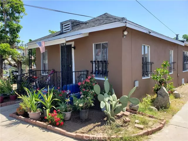 Los Angeles, CA 90063,100 Dickerson AVE