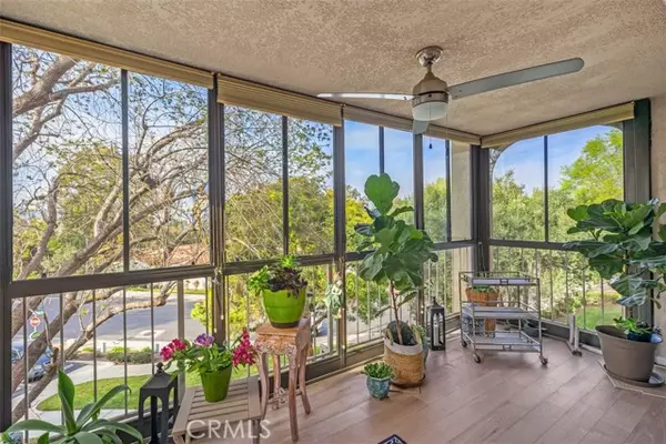 Laguna Woods, CA 92637,3242 San Amadeo 2B