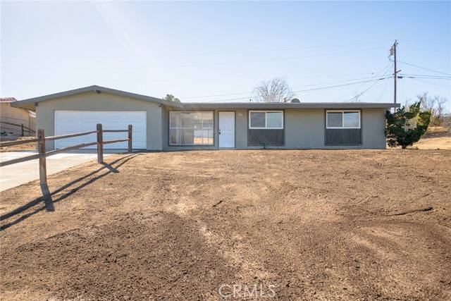 15801 Arbolada LN, Victorville, CA 92394