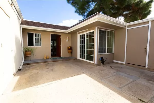 Laguna Hills, CA 92653,23336 Caminito Lazaro 259