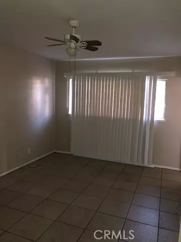 Anaheim, CA 92801,1851 W Glenoaks AVE C