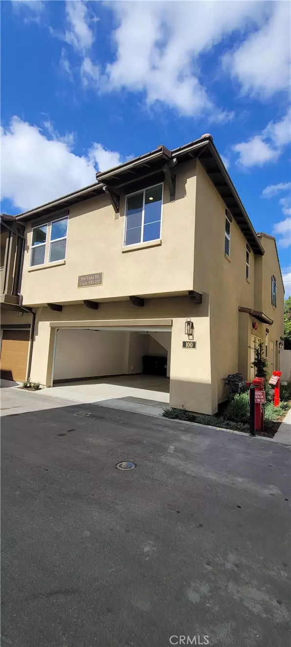 La Habra, CA 90631,304 Vista 100