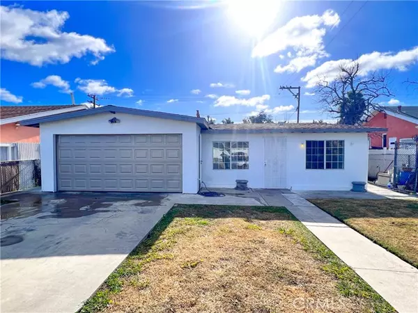 Downey, CA 90241,8702 Fontana ST