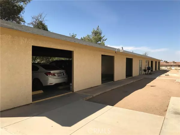 Hesperia, CA 92345,16784 Sultana ST 3