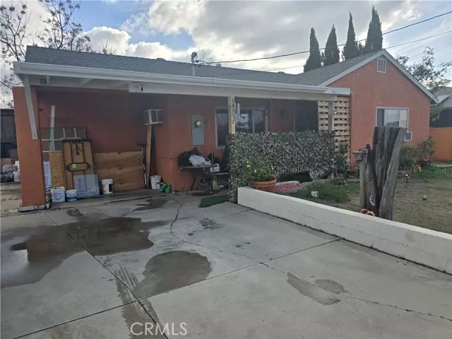 14537 Rosemary DR, Fontana, CA 92335