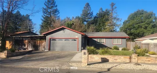 2443 Big Oak DR, Santa Rosa, CA 95401