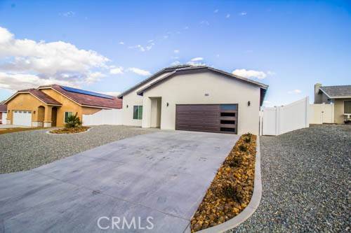 Helendale, CA 92342,26593 Mainsail LN