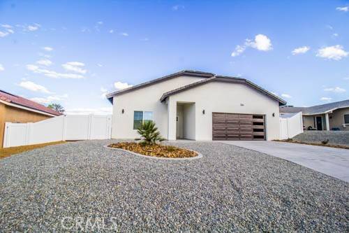 Helendale, CA 92342,26593 Mainsail LN
