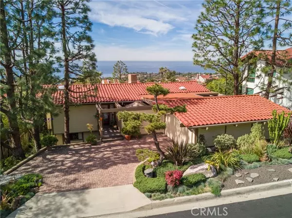 Palos Verdes Estates, CA 90274,1315 N Via Zumaya ST