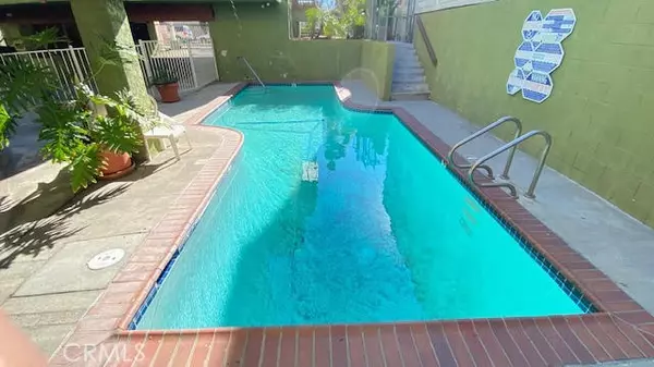 6155 Reseda BLD 4, Tarzana, CA 91335
