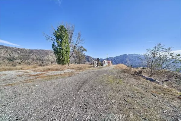 Sunland, CA 91040,9401 Tujunga Valley ST