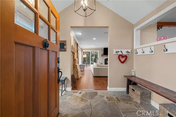 Crestline, CA 92325,24848 Matterhorn CT