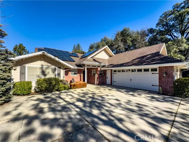 50585 Presidio WAY, Oakhurst, CA 93644