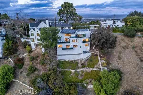 Studio City, CA 91604,3651 Alta Mesa DR